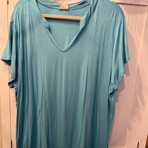 LuLaRoe Blue Flutter Sleeve Tunic Top